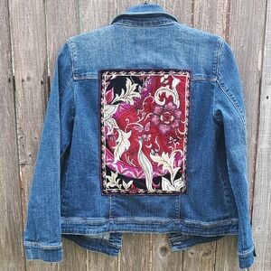 CHICO'S Women's Denim Jacket with Velvet Floral Embroidery Size 4-6